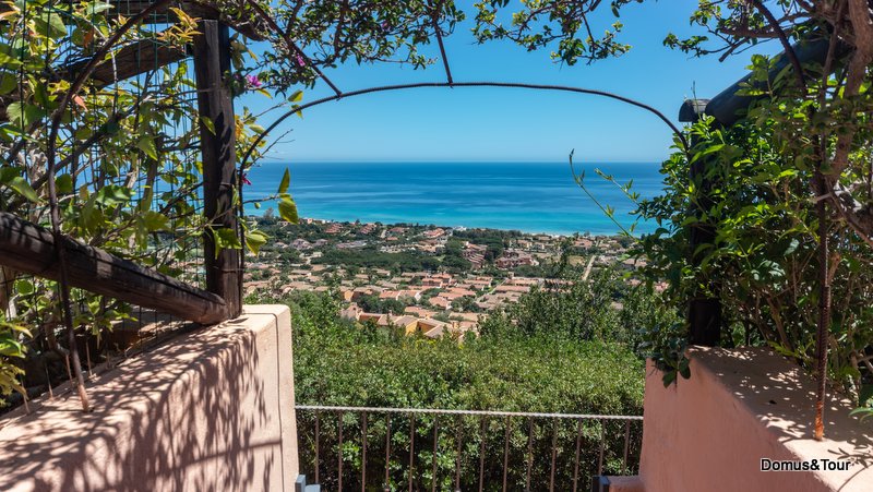 Appartamenti, Ville e Case vacanze a Costa Rei. Domus & Tour - Casa Niu Astori
