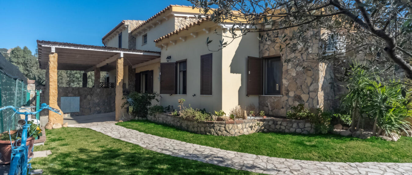 Appartamenti, Ville e Case vacanze a Costa Rei. Domus & Tour - Villa Tiziana&Alessia